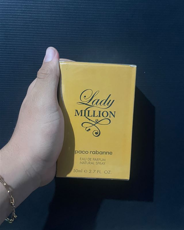 Caixa do perfume Lady Million
